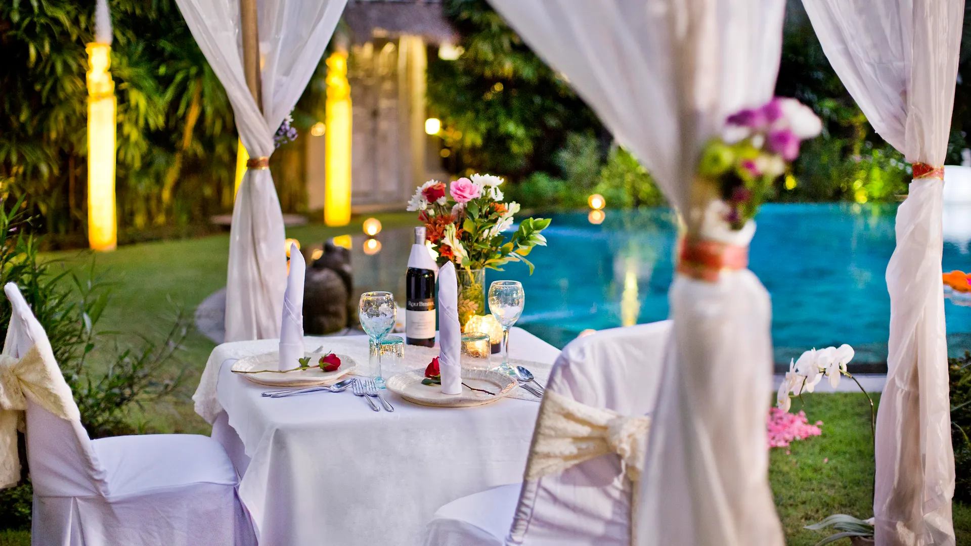 Hotel Blue Karma Dijiwa Seminyak Station touristique