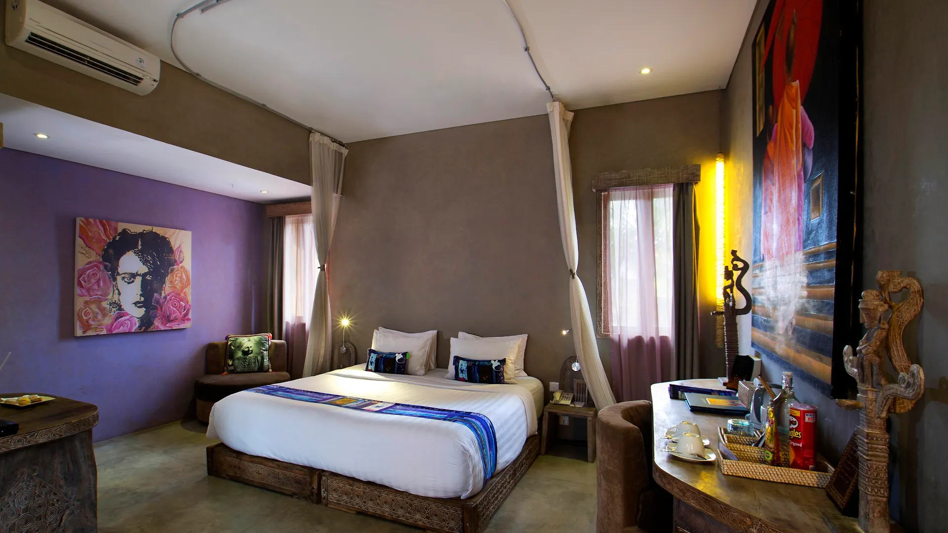 Hotel Blue Karma Dijiwa Seminyak 4*,