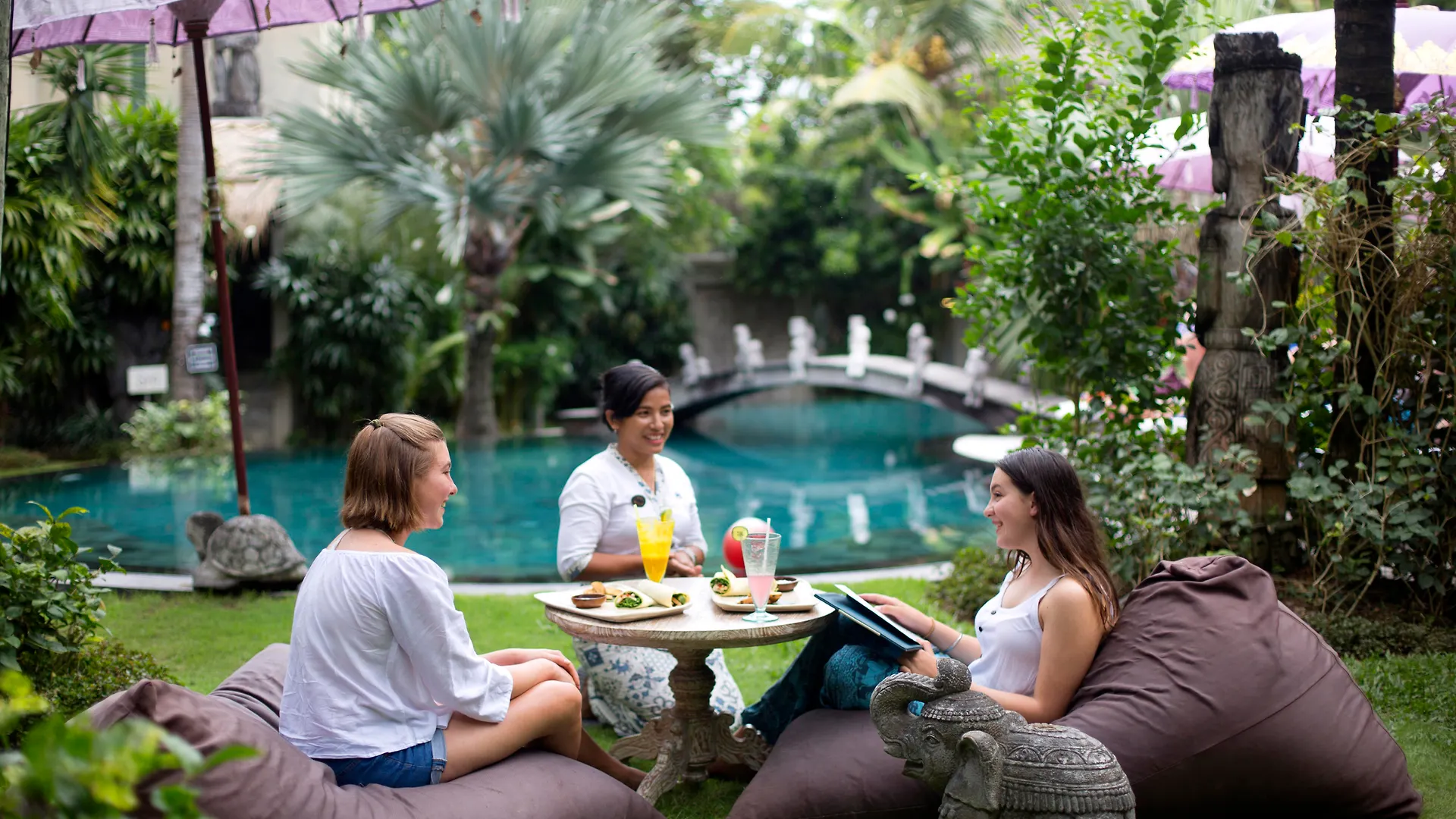 Hotel Blue Karma Dijiwa Seminyak Indonesien