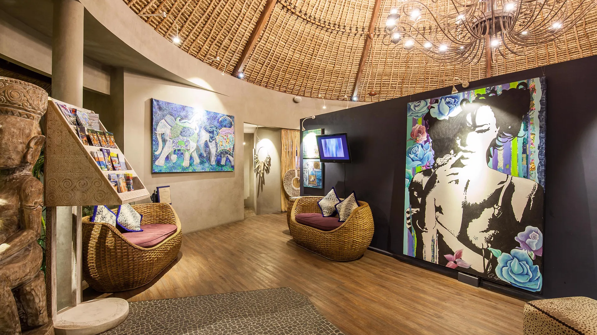 Hotel Blue Karma Dijiwa Seminyak 4*,