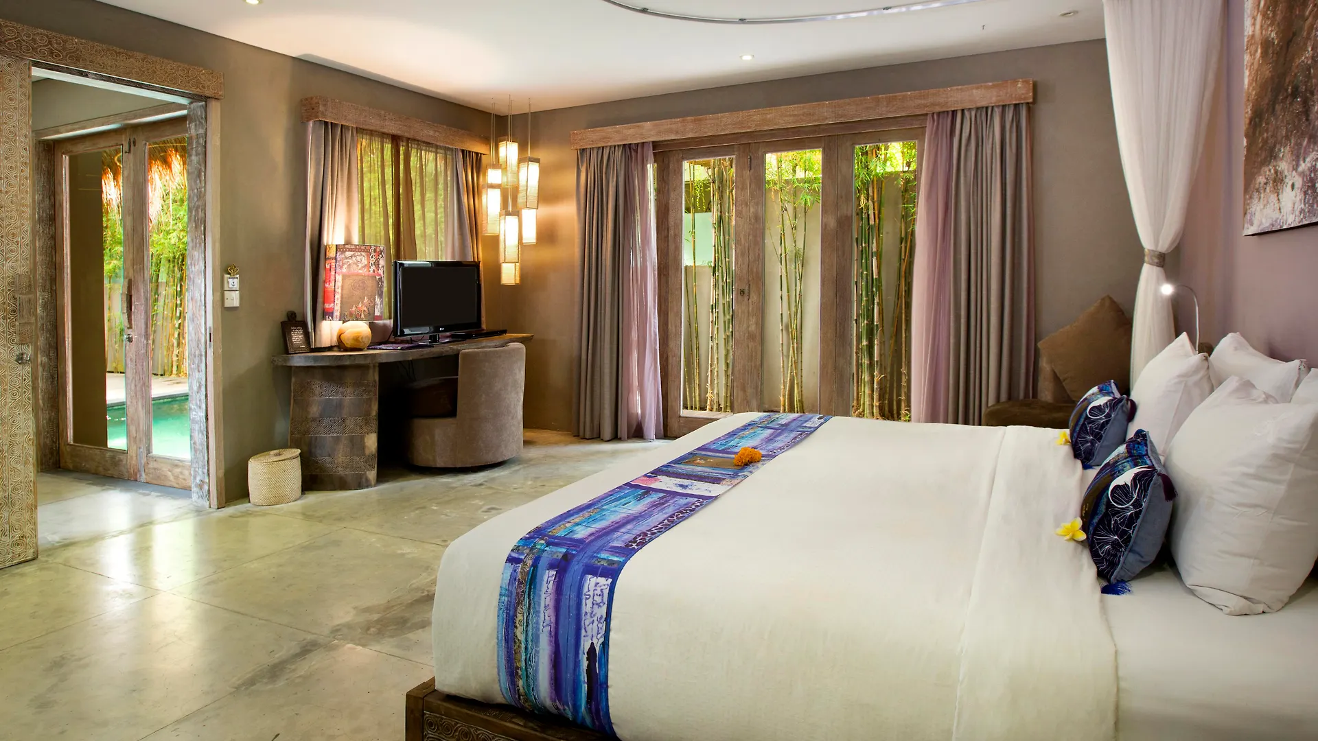 Hotel Blue Karma Dijiwa Seminyak Indonesien