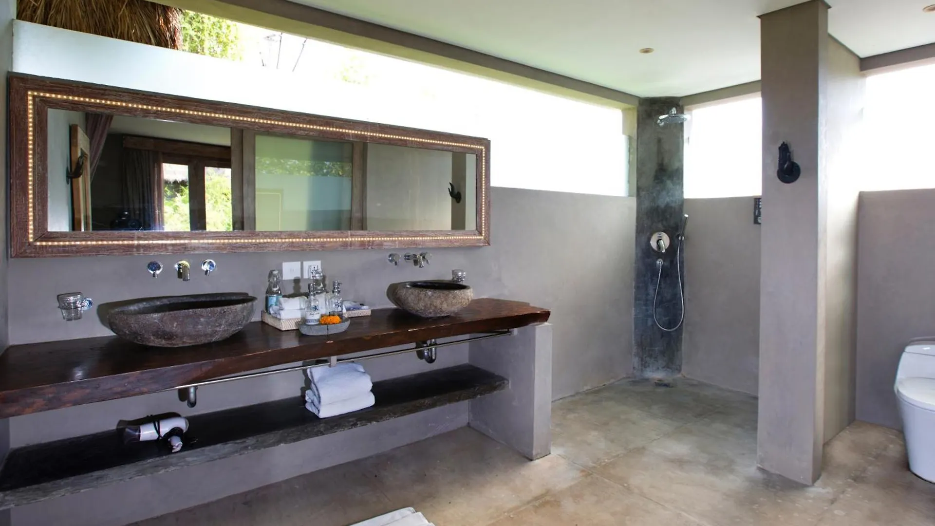 Resort Hotel Blue Karma Dijiwa Seminyak