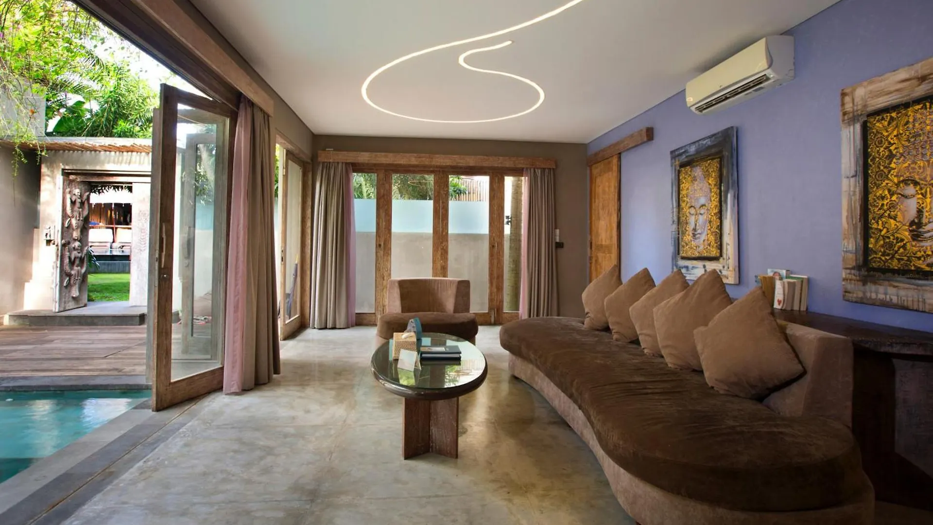 Resort Hotel Blue Karma Dijiwa Seminyak